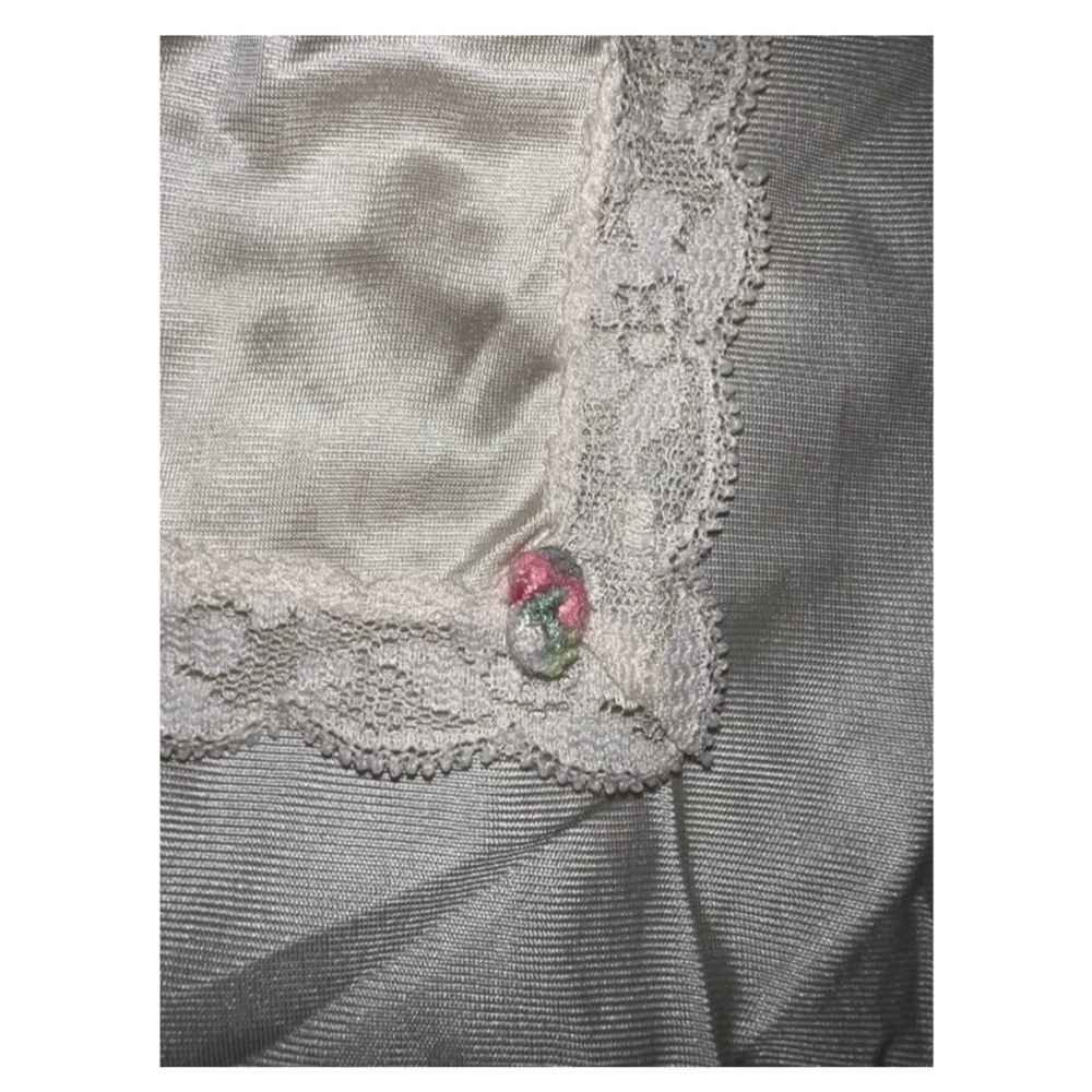 Vintage White Lace Midi Skirt - Picture 5 of 13